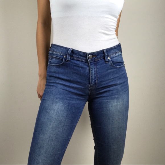 Blue jeans!! - Picture 2 of 8